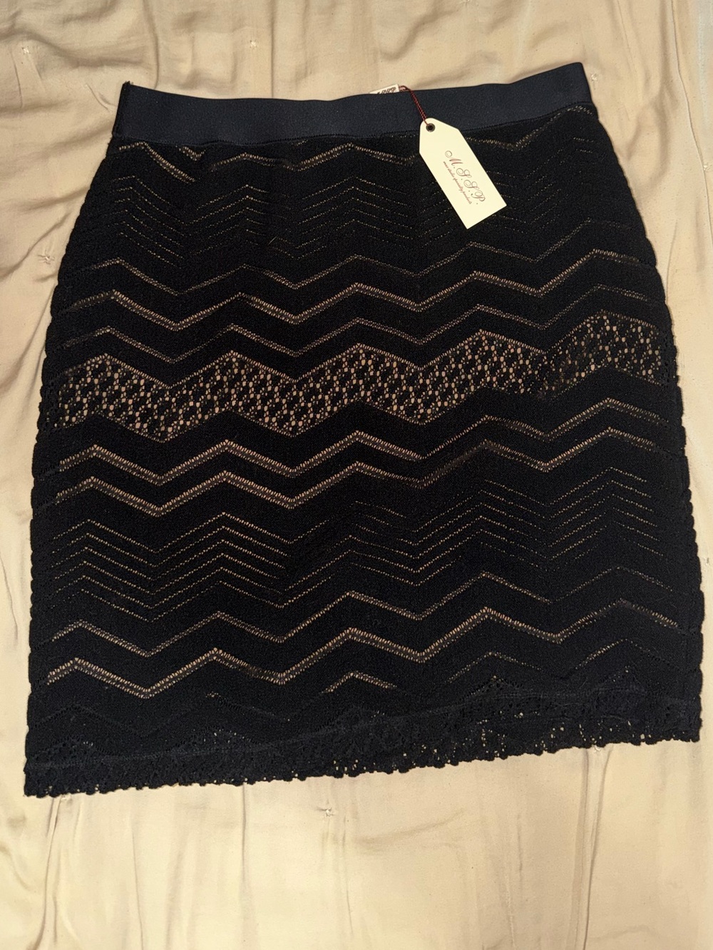Chevron Lace Pencil Skirt — Black